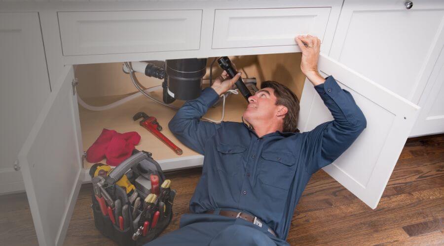 Professional water heater repair in Cedar Lane, TX